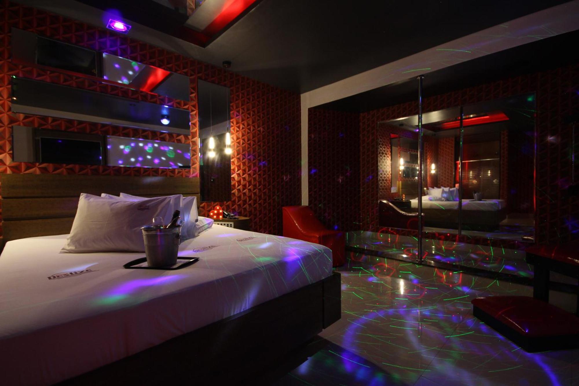 Motel Deslize Limeira 3 Buitenkant foto